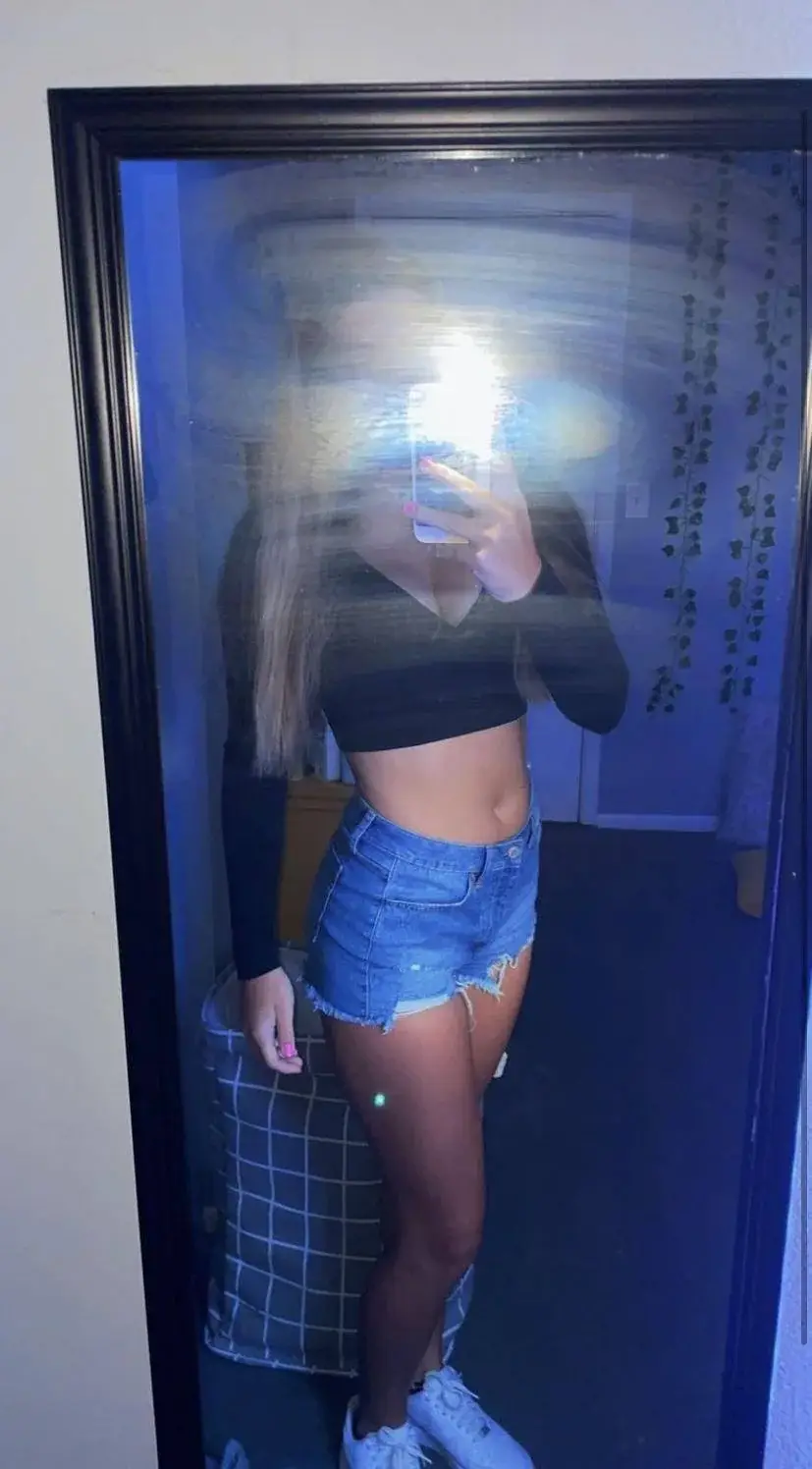 CurvesOfKirvi69us Auburn CurvesOfKirvi69us