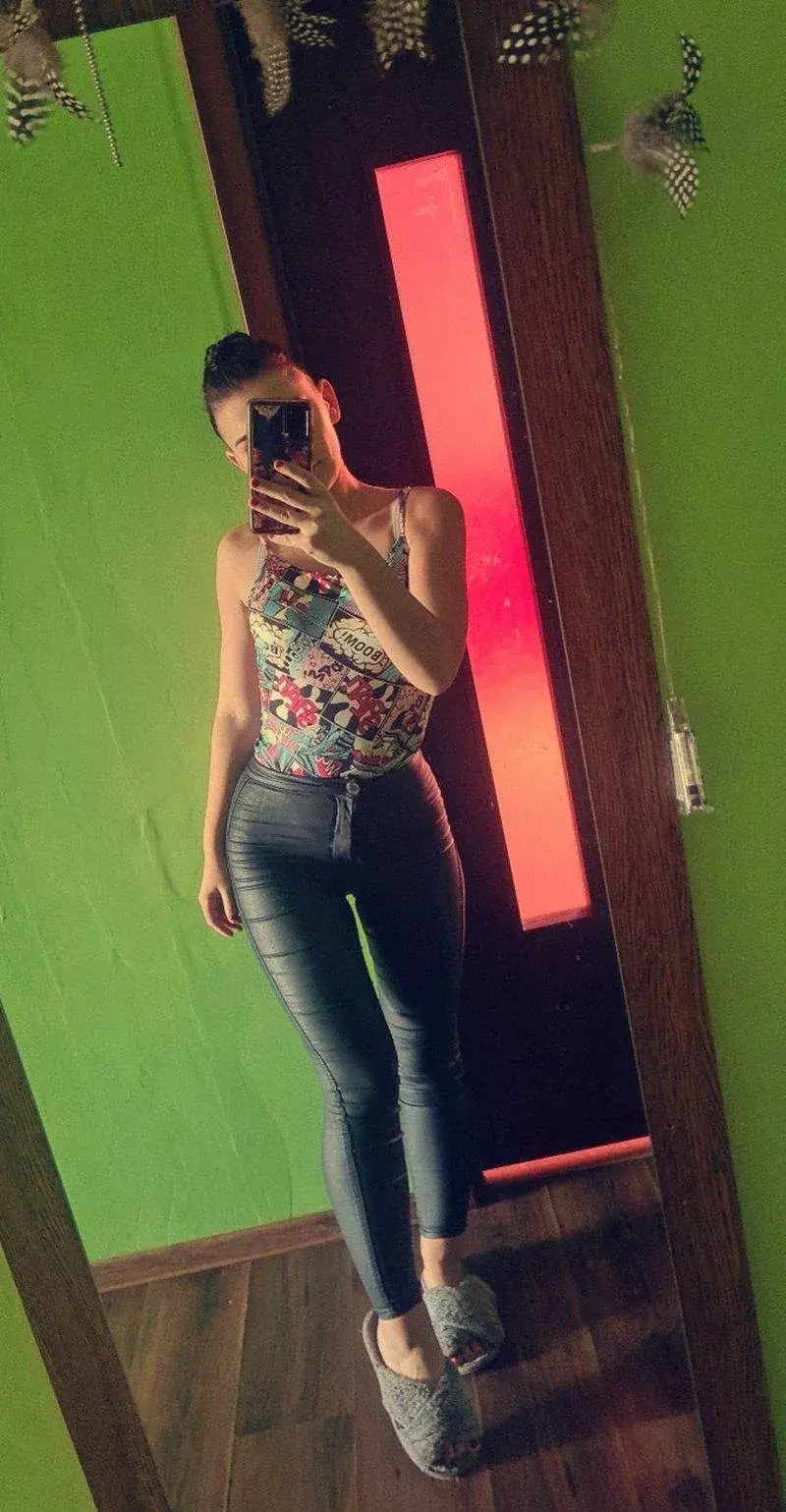 JustMichellea51 Arvin JustMichellea51