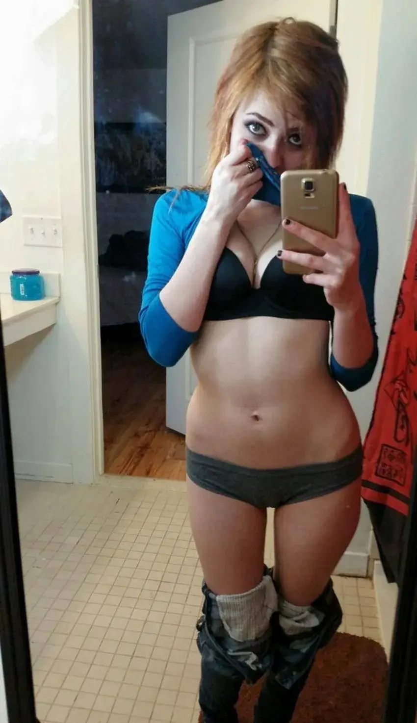 CurvesOfKirvi Oceanside CurvesOfKirvi