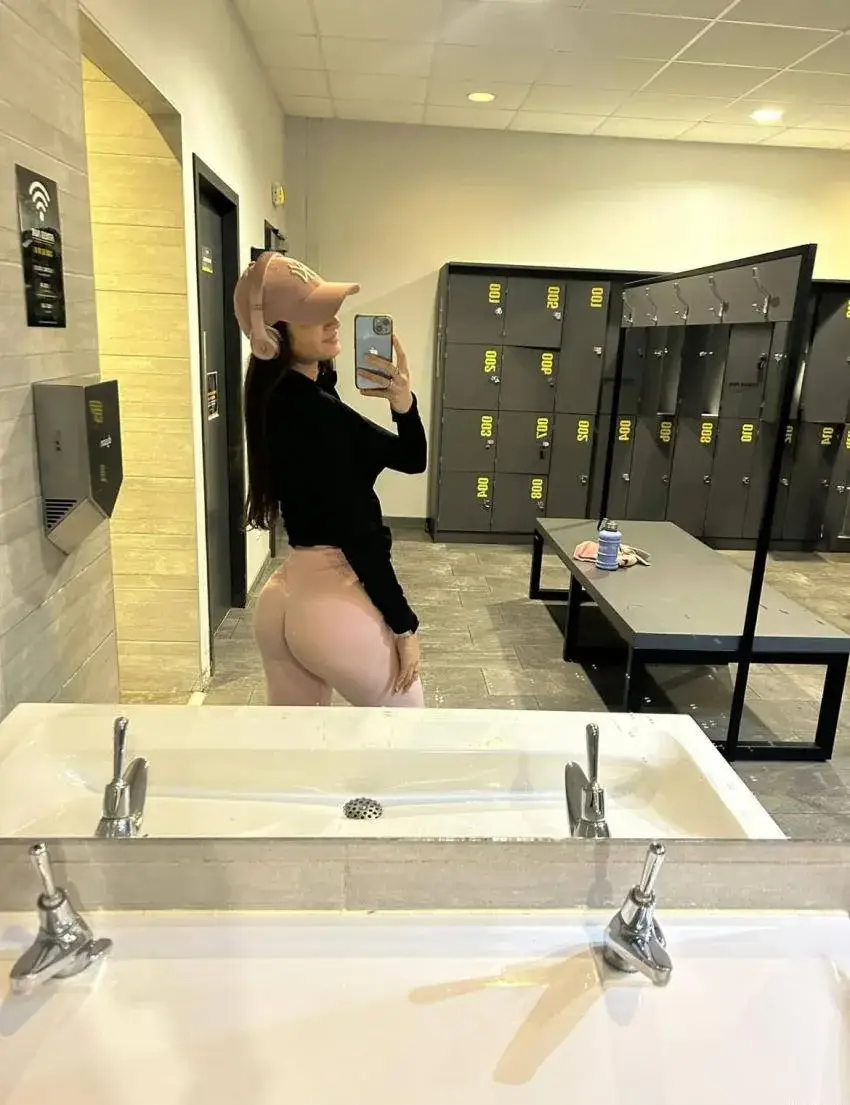 NelliUnfiltered Mason NelliUnfiltered